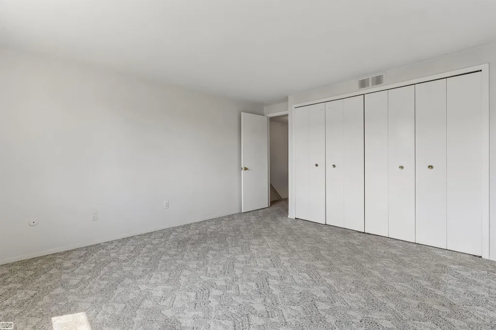 13312 Denver Circle Utica City MI 48312