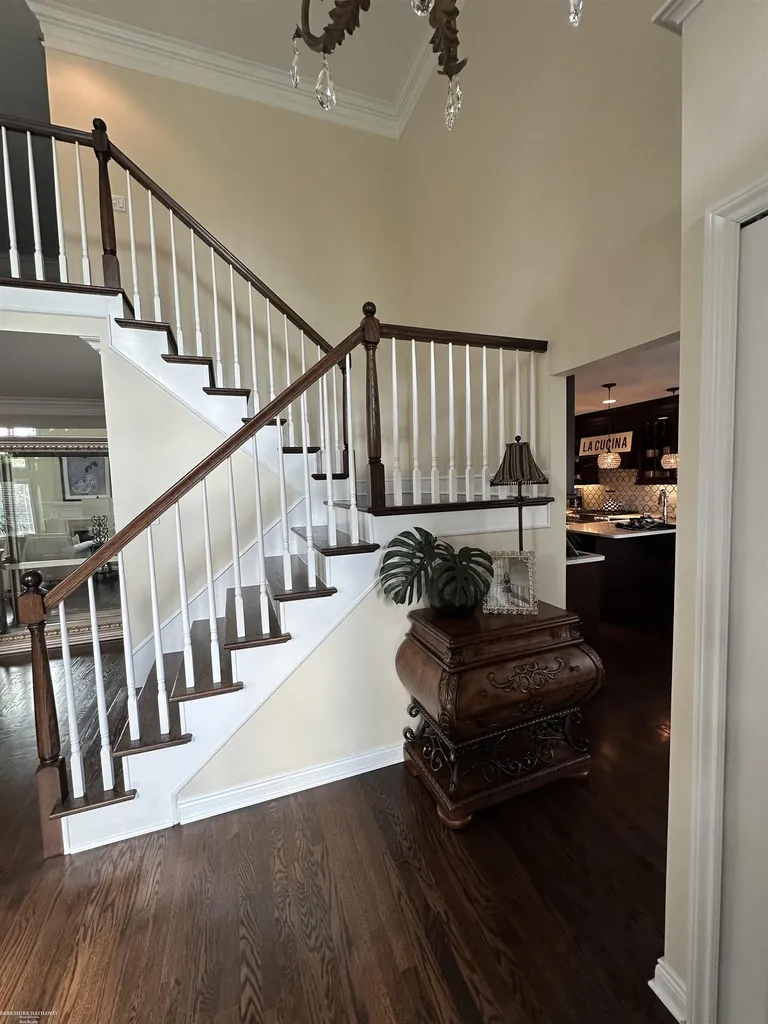 54920 Hennington Court Shelby Charter Township MI 48316