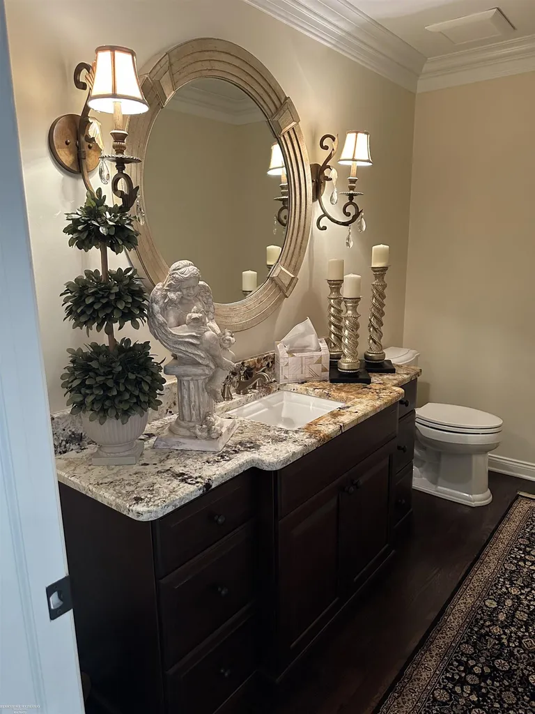 54920 Hennington Court Shelby Charter Township MI 48316
