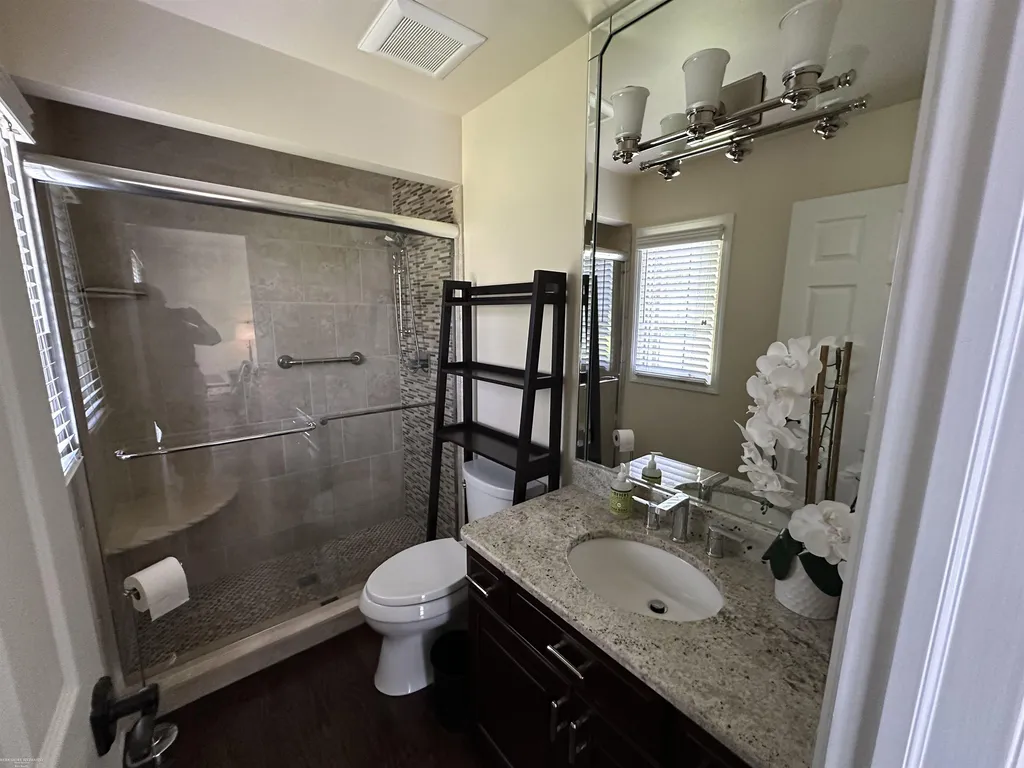 54920 Hennington Court Shelby Charter Township MI 48316