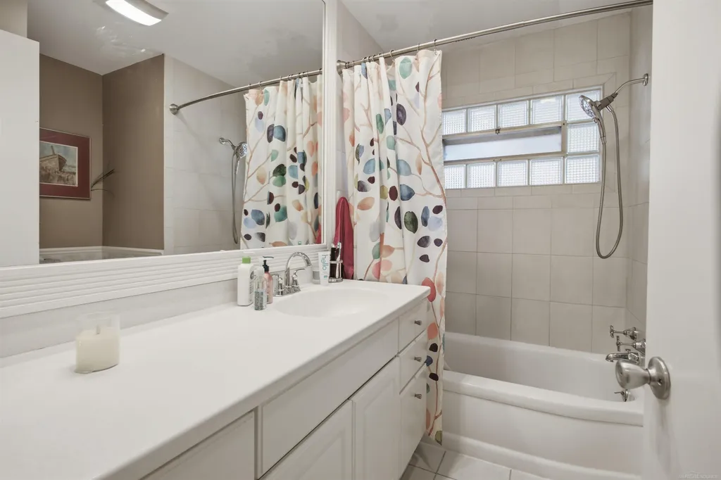 728 Lakeview Drive Port Huron City MI 48060