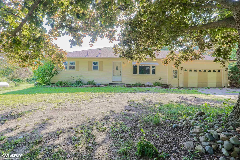 4590 Secord Lake Road Leonard Village MI 48367