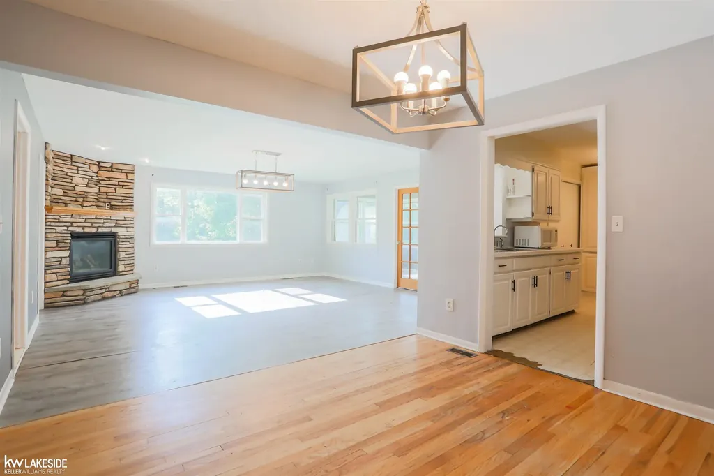 4590 Secord Lake Road Leonard Village MI 48367