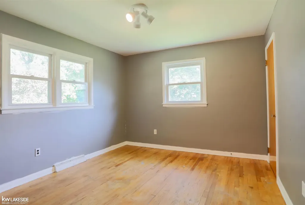 4590 Secord Lake Road Leonard Village MI 48367