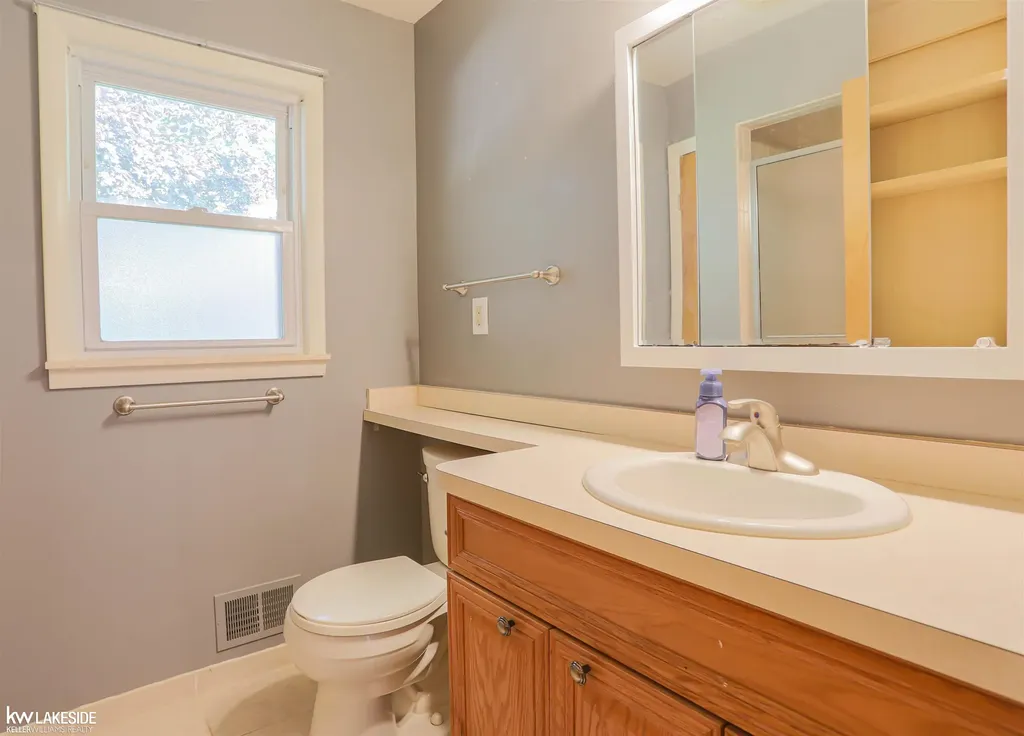 4590 Secord Lake Road Leonard Village MI 48367