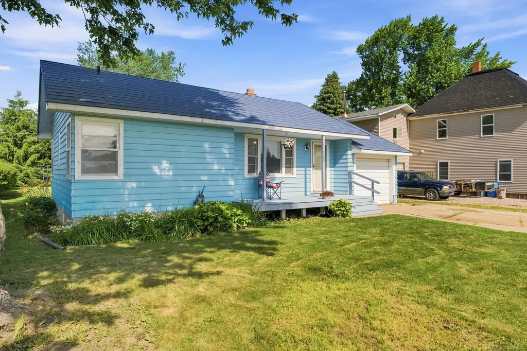 5582 Peck Street Elk Township MI 48466