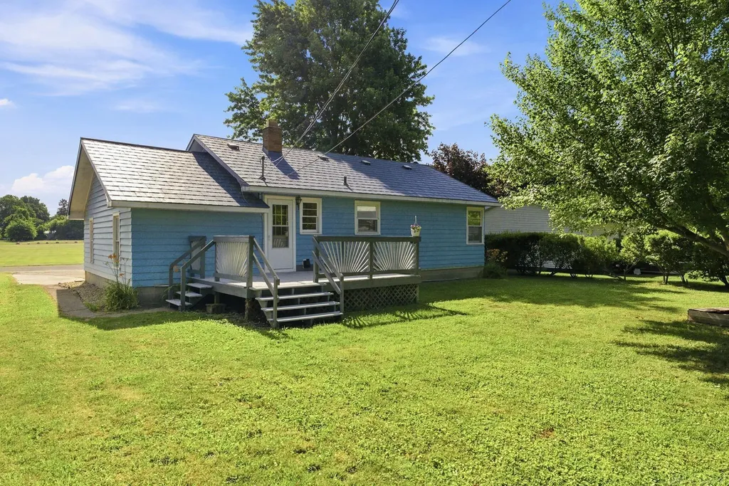 5582 Peck Street Elk Township MI 48466