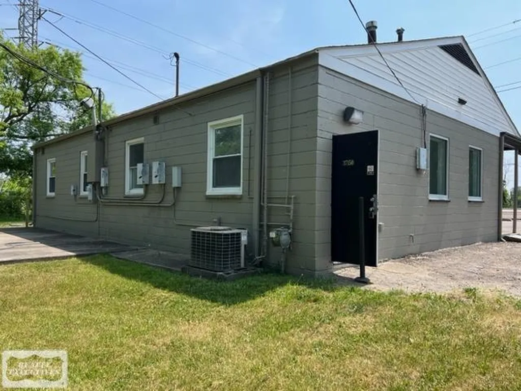 37150 Utica Road Clinton Charter Township MI 48036