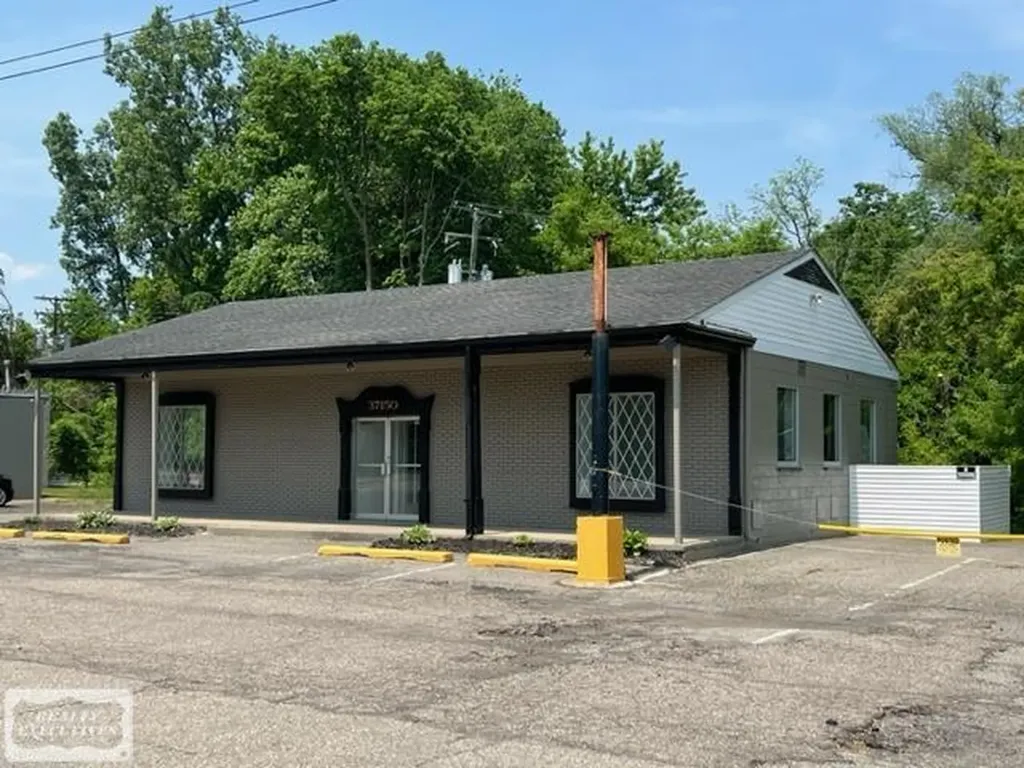 37150 Utica Road Clinton Charter Township MI 48036