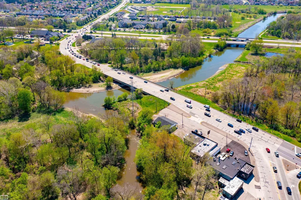 37150 Utica Road Clinton Charter Township MI 48036