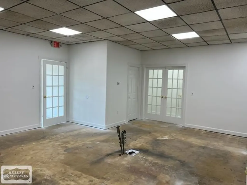 37150 Utica Road Clinton Charter Township MI 48036