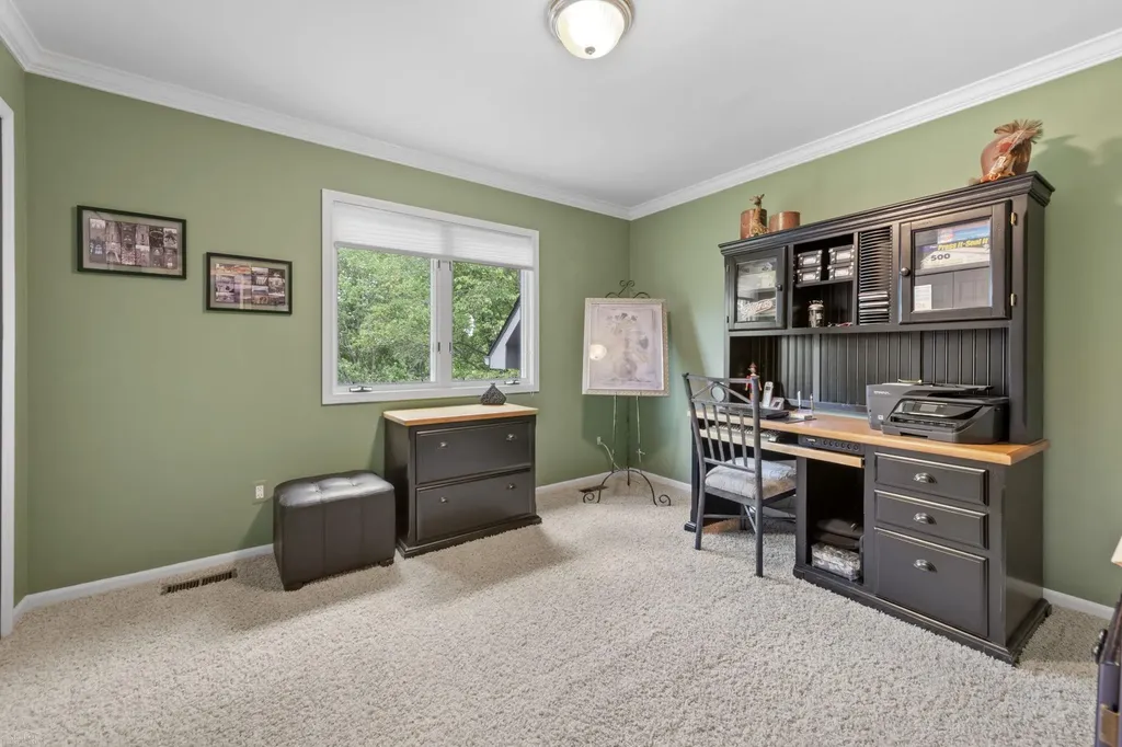 53816 Cherrywood Drive Shelby Charter Township MI 48315