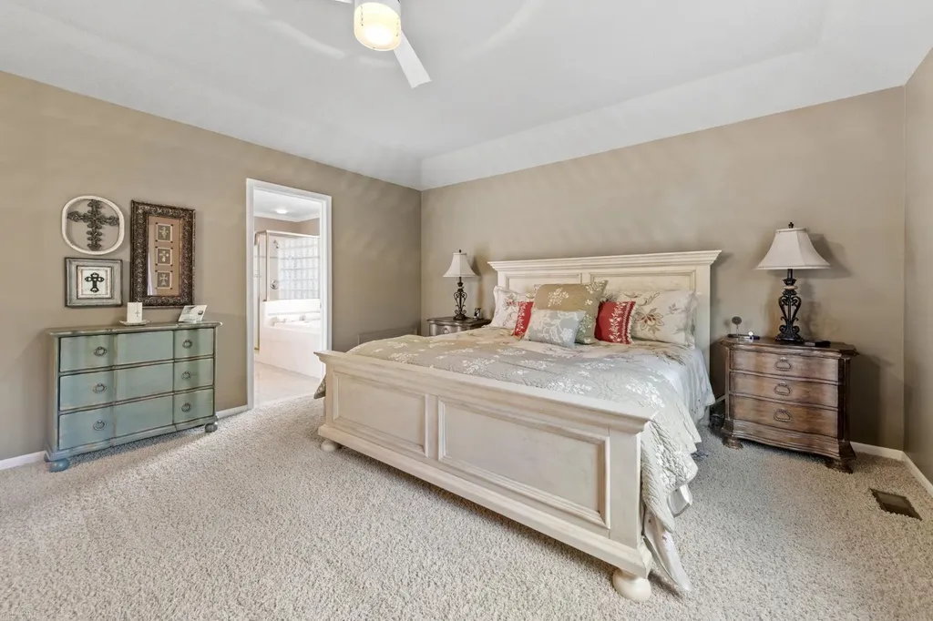 53816 Cherrywood Drive Shelby Charter Township MI 48315