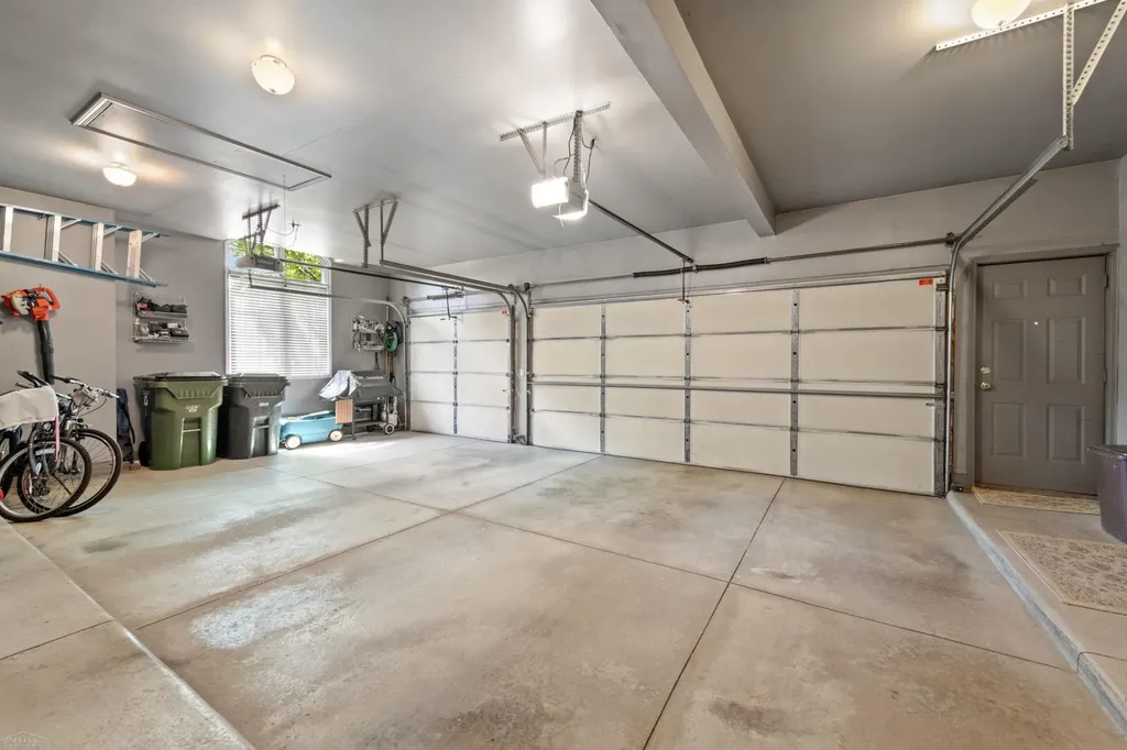 53816 Cherrywood Drive Shelby Charter Township MI 48315