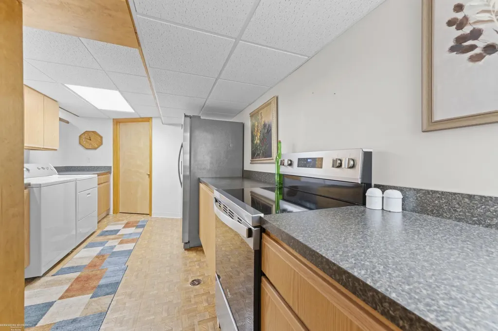 41563 Cimarron Street Clinton Charter Township MI 48038