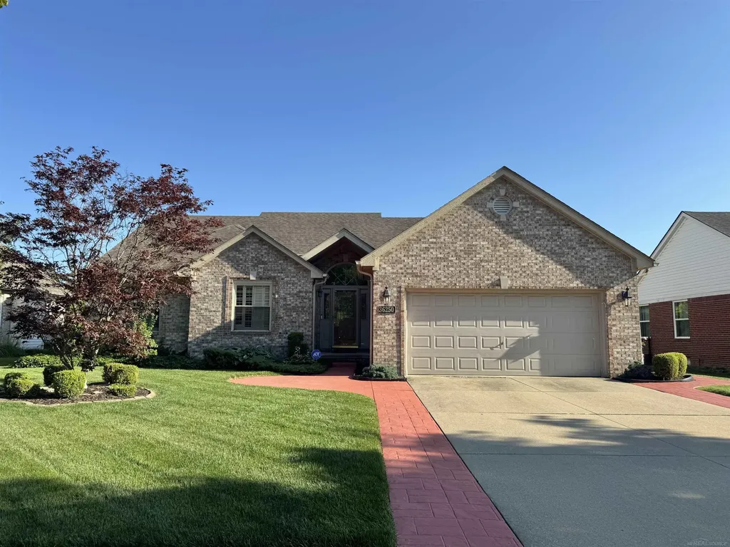 36250 Saint Clair Drive New Baltimore City MI 48047