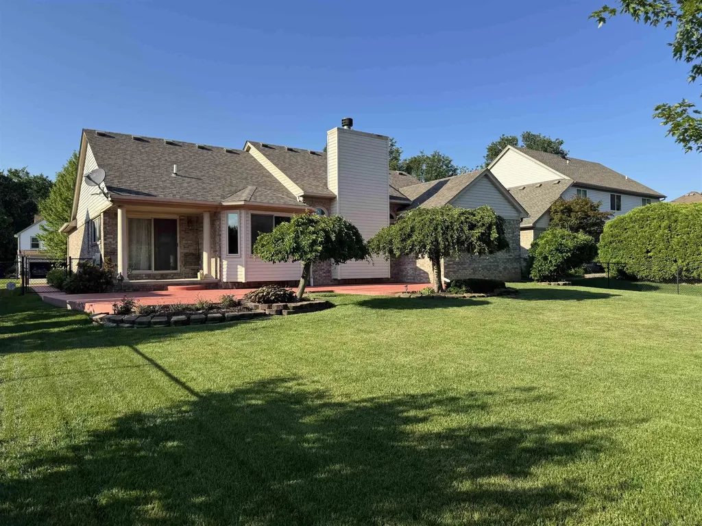 36250 Saint Clair Drive New Baltimore City MI 48047