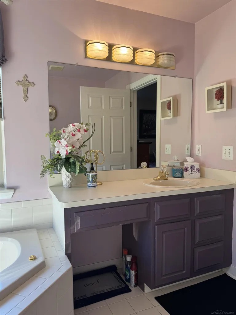 36250 Saint Clair Drive New Baltimore City MI 48047