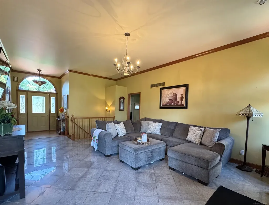 36250 Saint Clair Drive New Baltimore City MI 48047