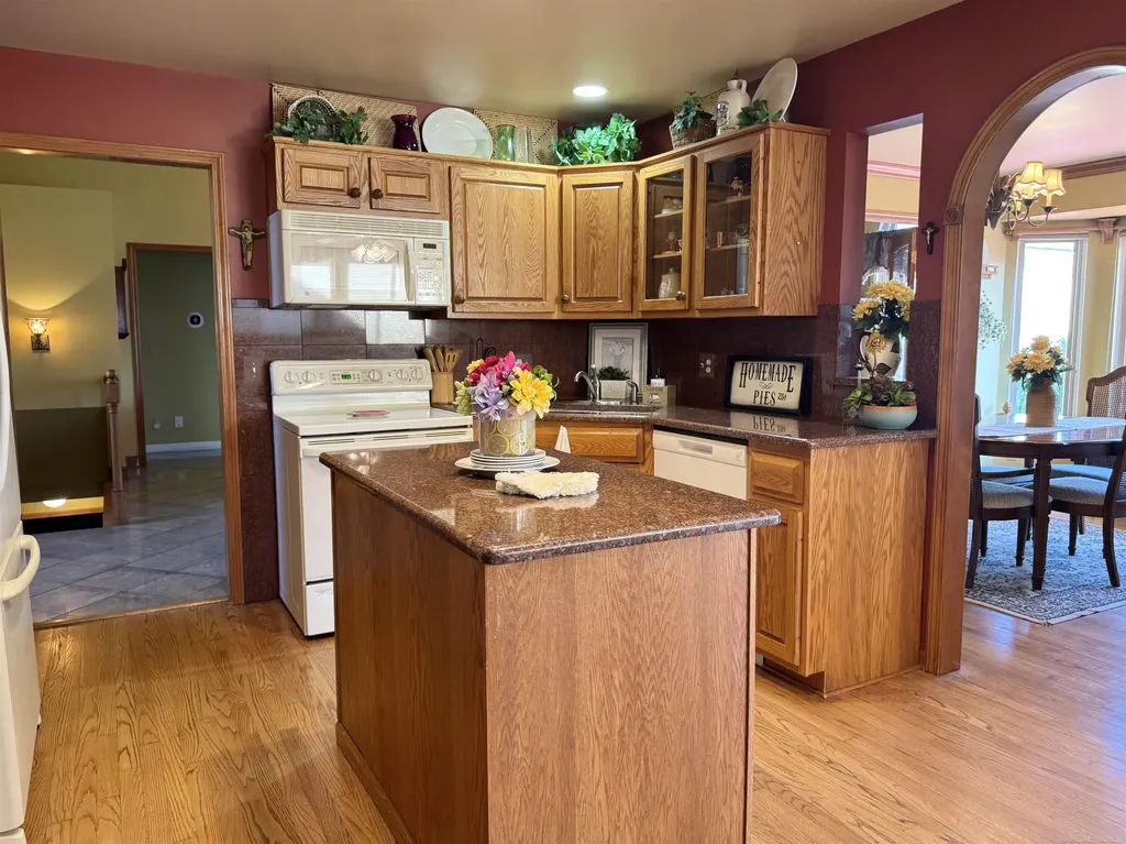 36250 Saint Clair Drive New Baltimore City MI 48047