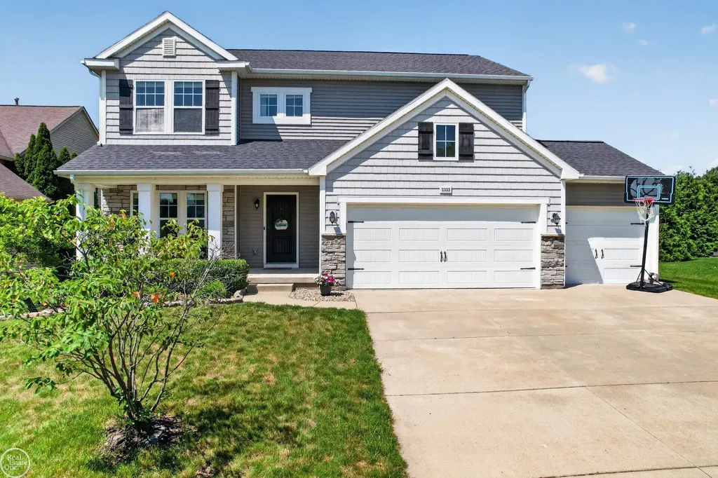 2333 Willow Lane Grand Blanc Charter Township MI 48439