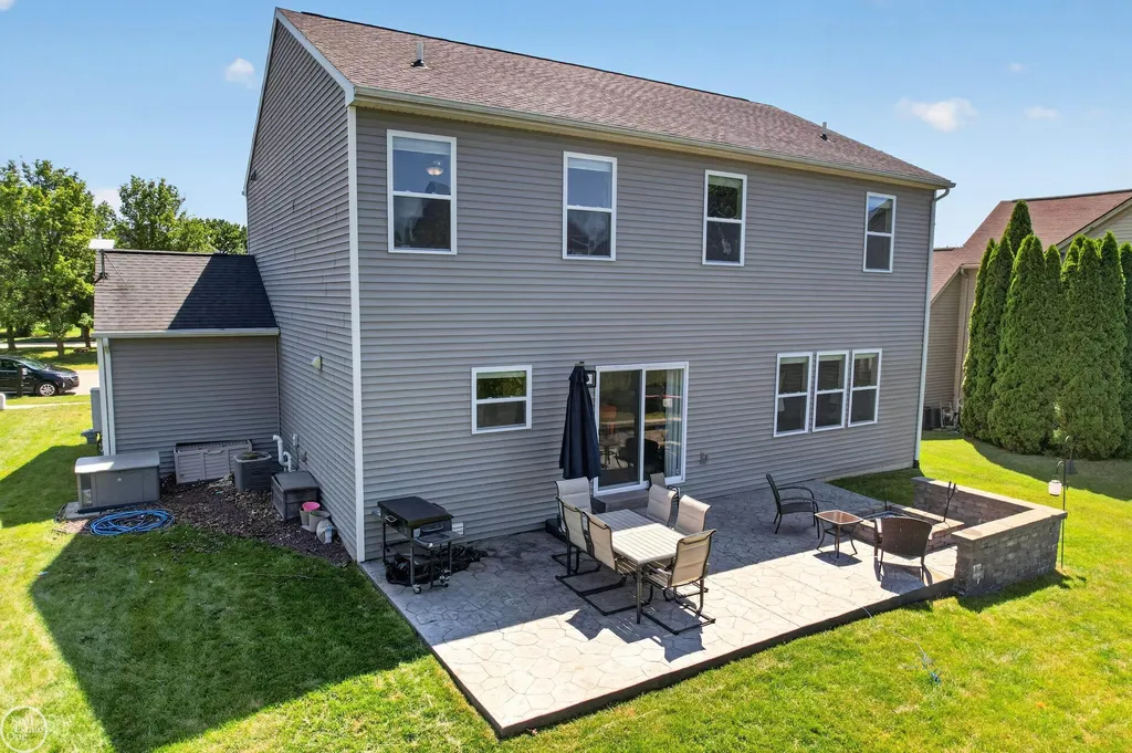 2333 Willow Lane Grand Blanc Charter Township MI 48439