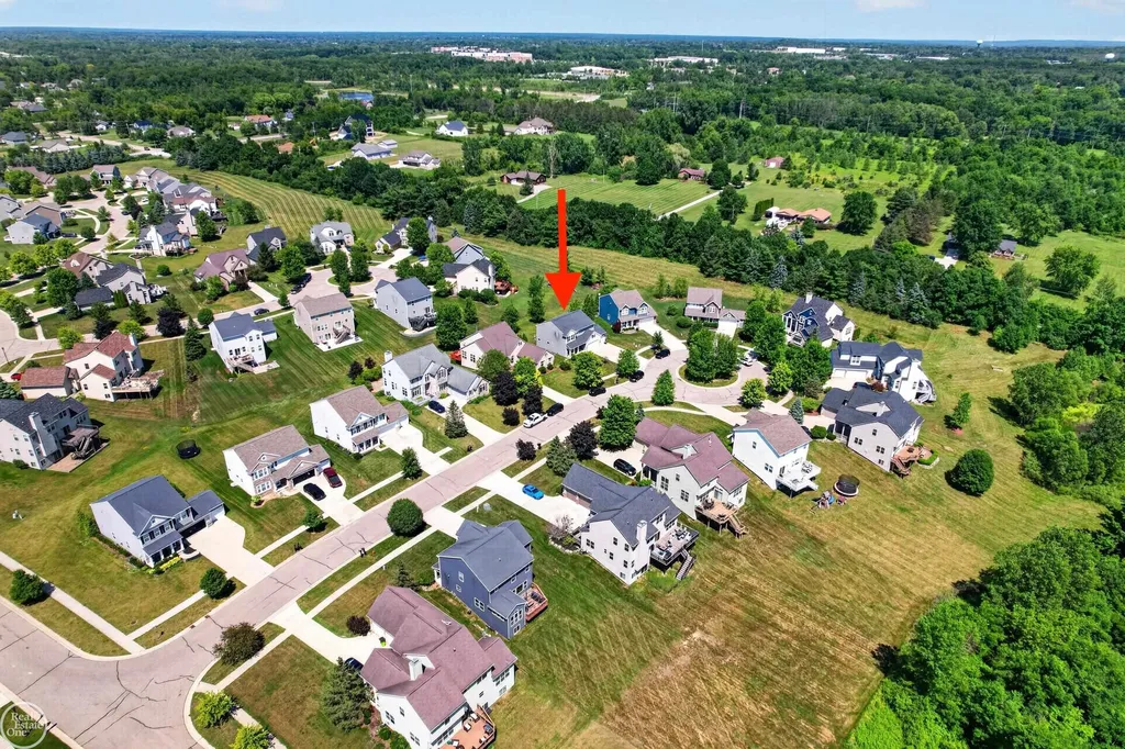 2333 Willow Lane Grand Blanc Charter Township MI 48439