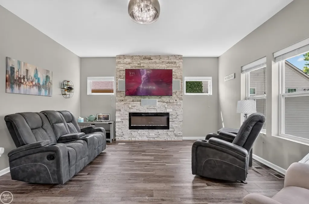 2333 Willow Lane Grand Blanc Charter Township MI 48439