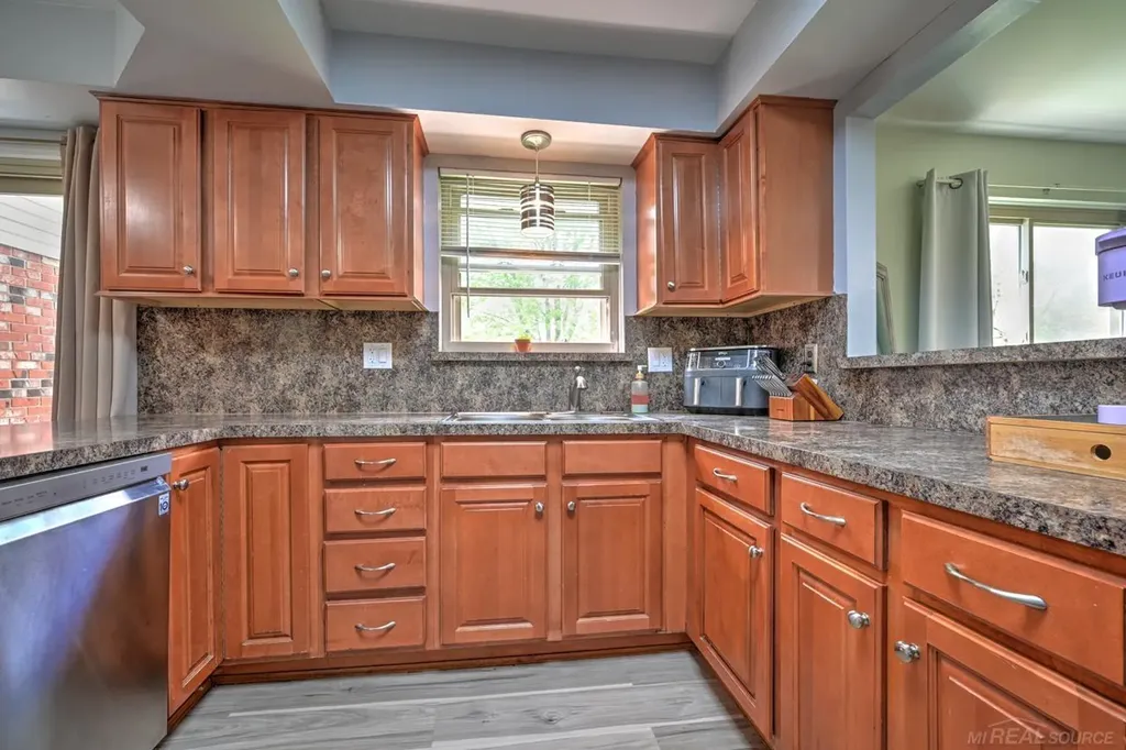 14514 Kerner Drive Sterling Heights City MI 48313