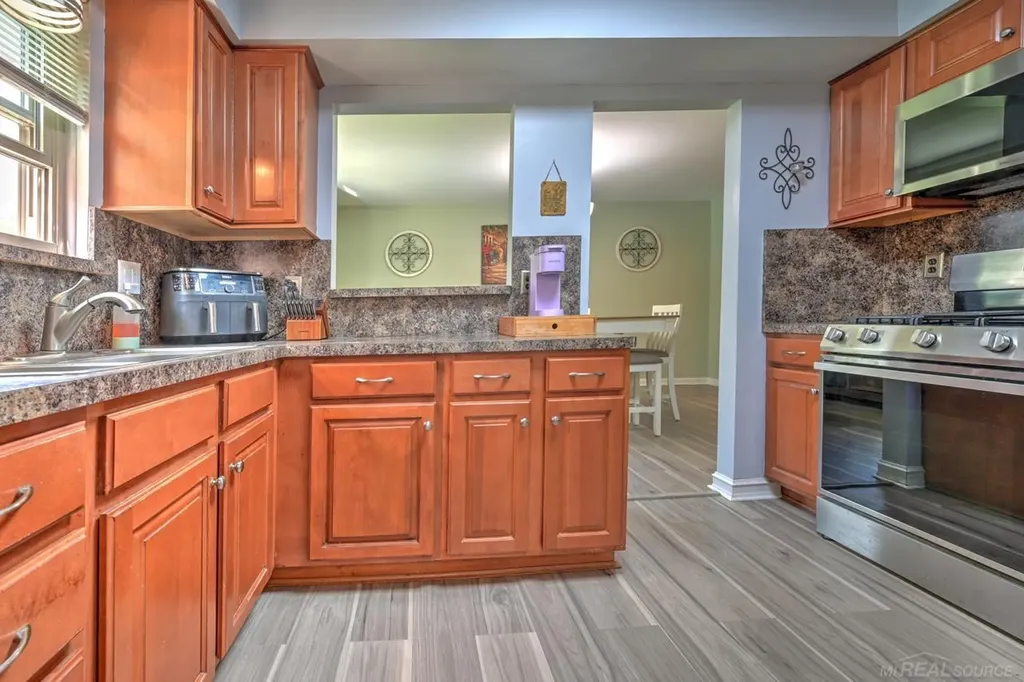 14514 Kerner Drive Sterling Heights City MI 48313
