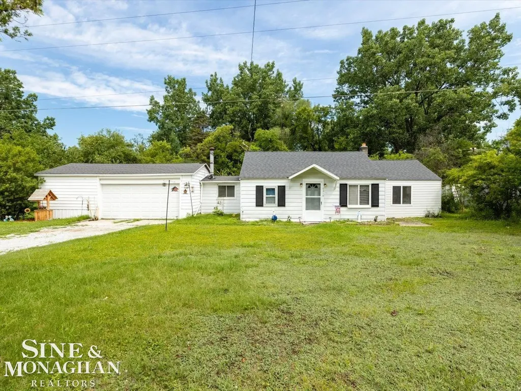 5418 Dove Road Kimball Township MI 48074