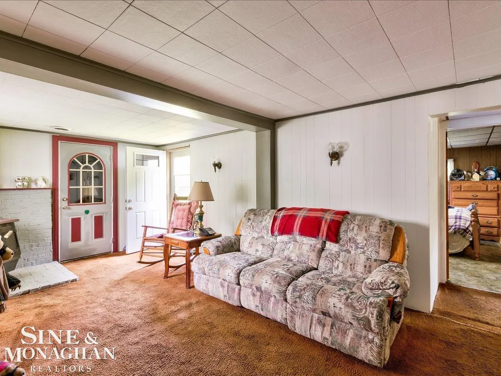 5418 Dove Road Kimball Township MI 48074