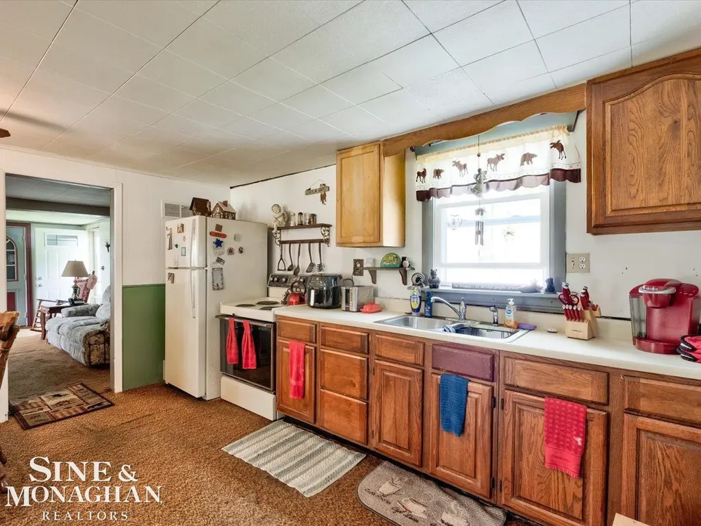 5418 Dove Road Kimball Township MI 48074