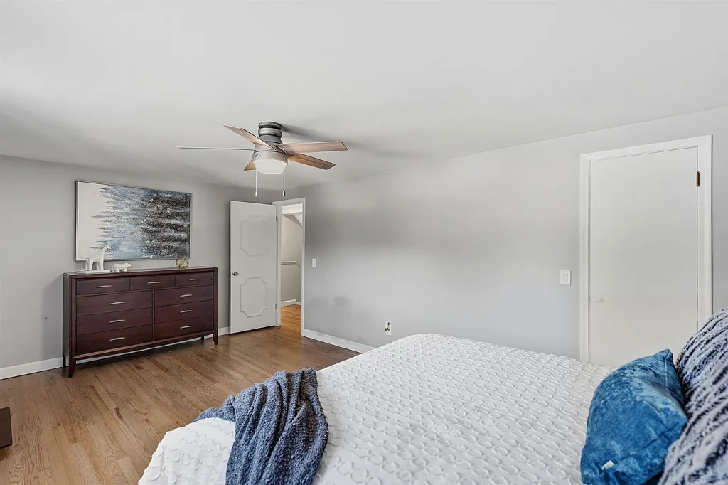 22461 Lavon Street St. Clair Shores City MI 48081