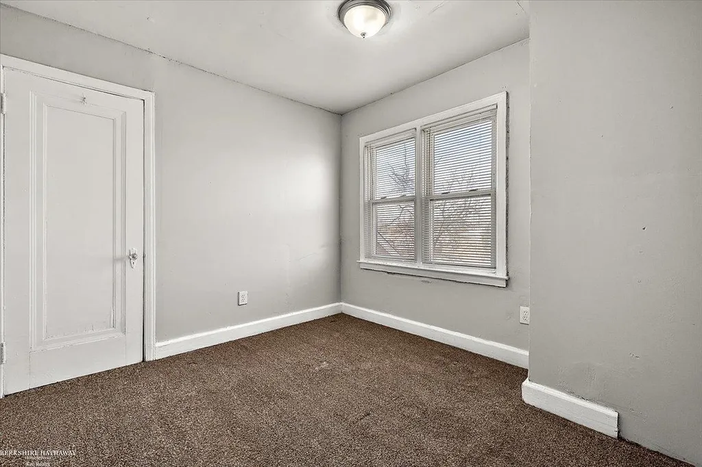 20575 Dean Street Detroit City MI 48234