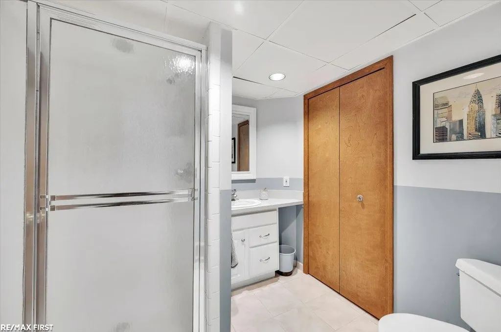 39755 Spitz Drive Sterling Heights City MI 48313