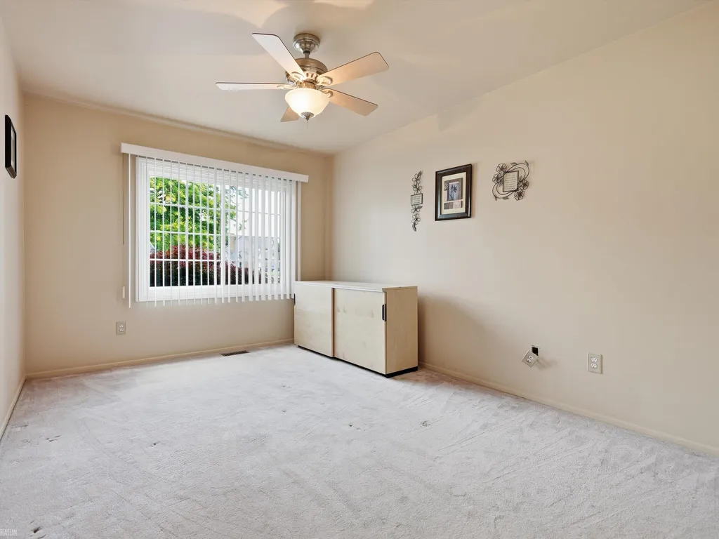 15066 Orleans Drive Shelby Charter Township MI 48315
