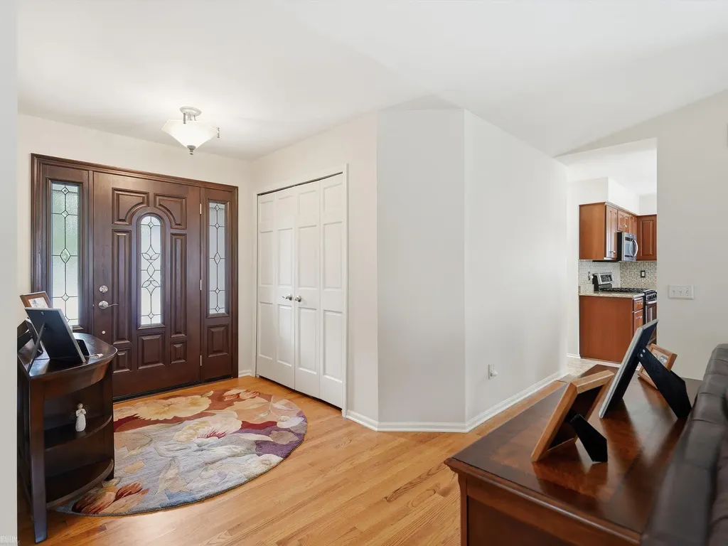 15066 Orleans Drive Shelby Charter Township MI 48315