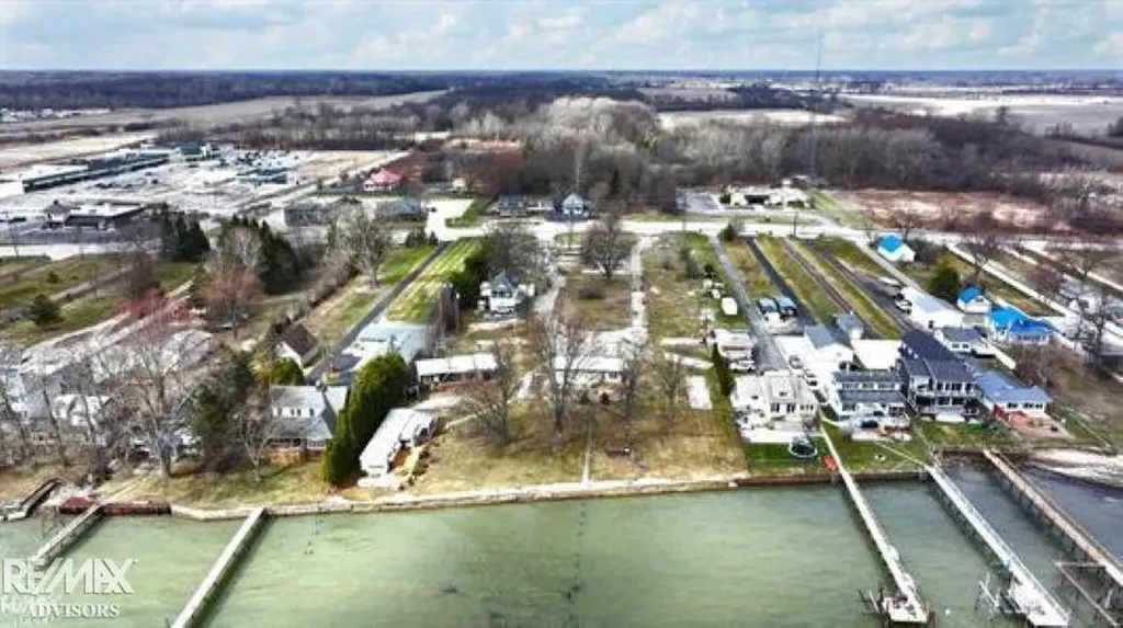 6609 S Parker Street Marine City City MI 48039