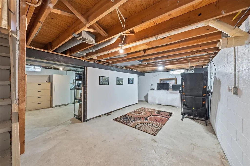 9166 Meisner Road Casco Township MI 48064
