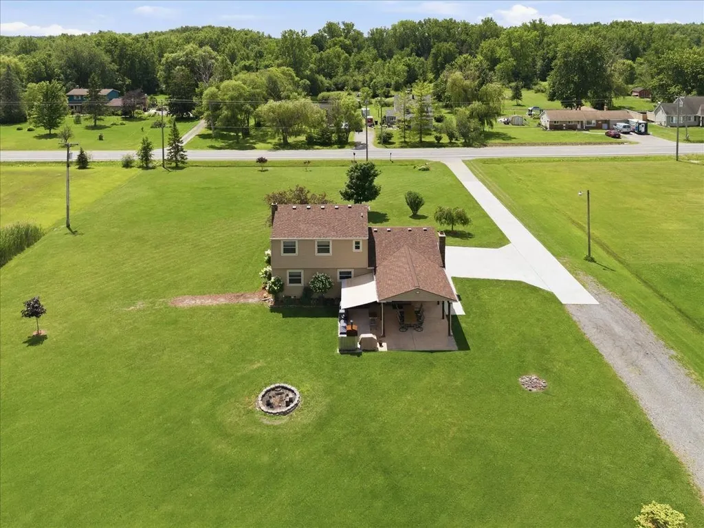 9166 Meisner Road Casco Township MI 48064