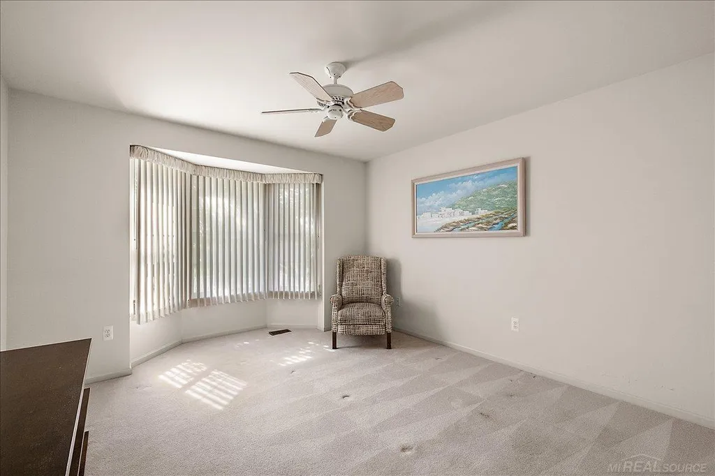 43350 Cove Drive Clinton Charter Township MI 48038