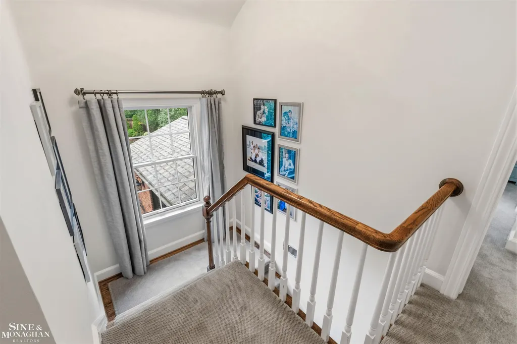 280 Kerby Road Grosse Pointe Farms City MI 48236
