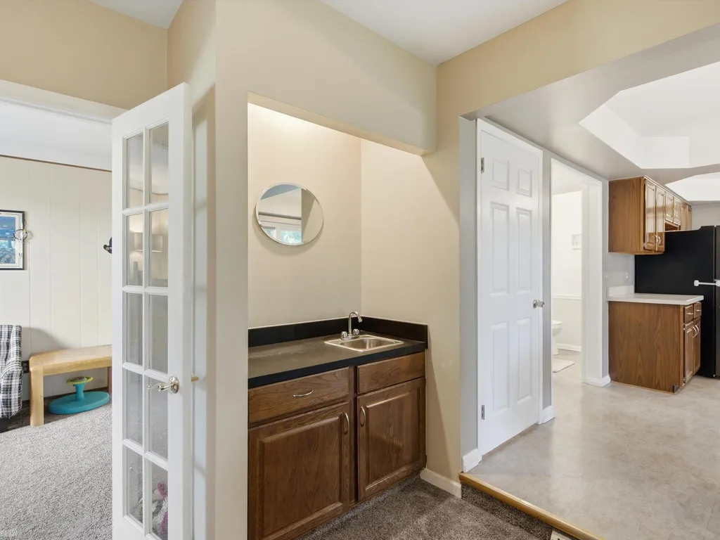 14560 Eastport Drive Sterling Heights City MI 48313
