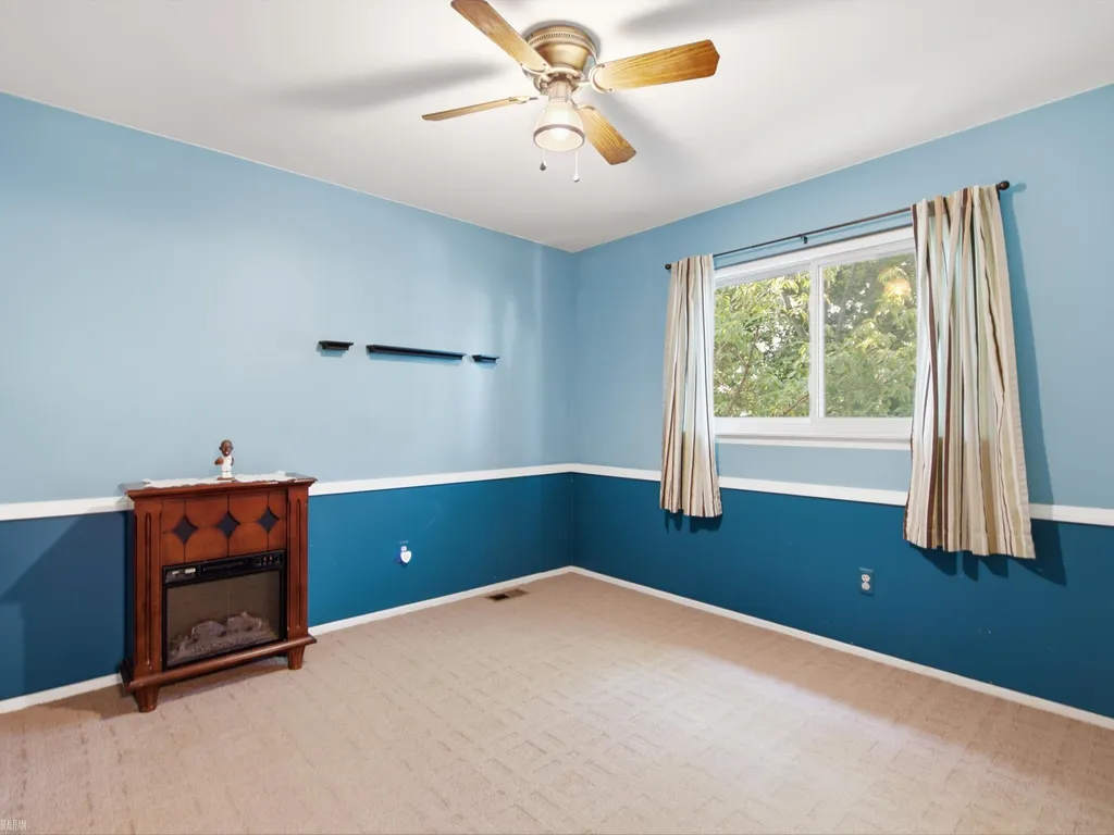 14560 Eastport Drive Sterling Heights City MI 48313