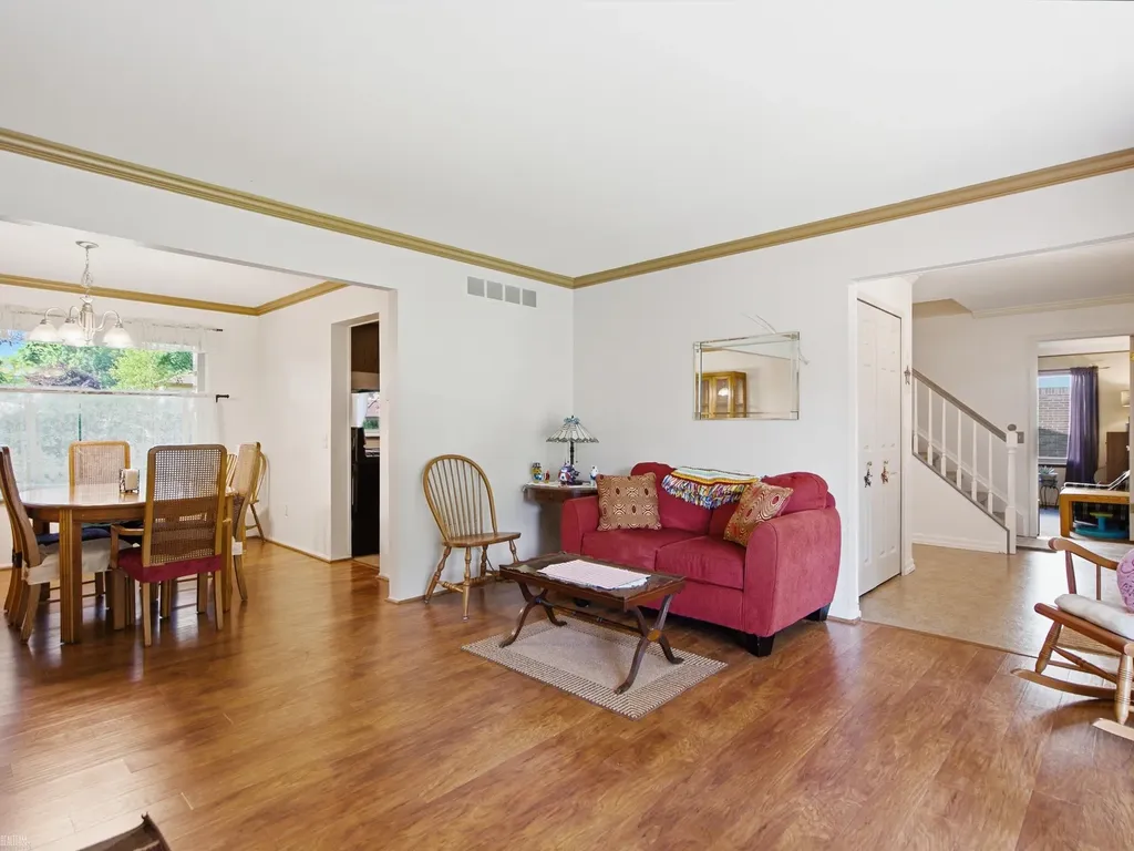 14560 Eastport Drive Sterling Heights City MI 48313