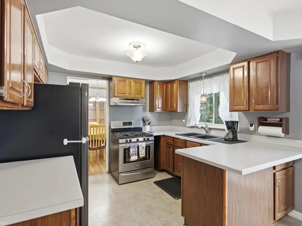 14560 Eastport Drive Sterling Heights City MI 48313