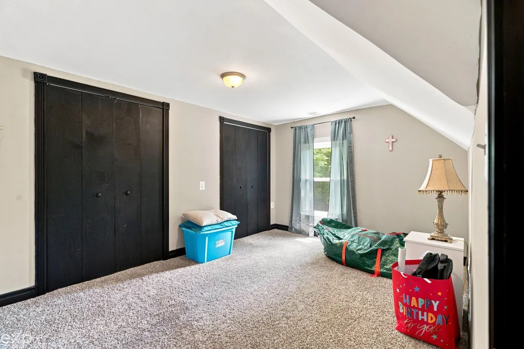206 E Wood Street Yale City MI 48097