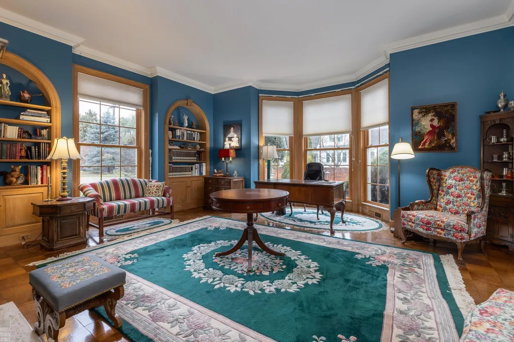 105 Lake Shore Road Grosse Pointe Farms City MI 48236