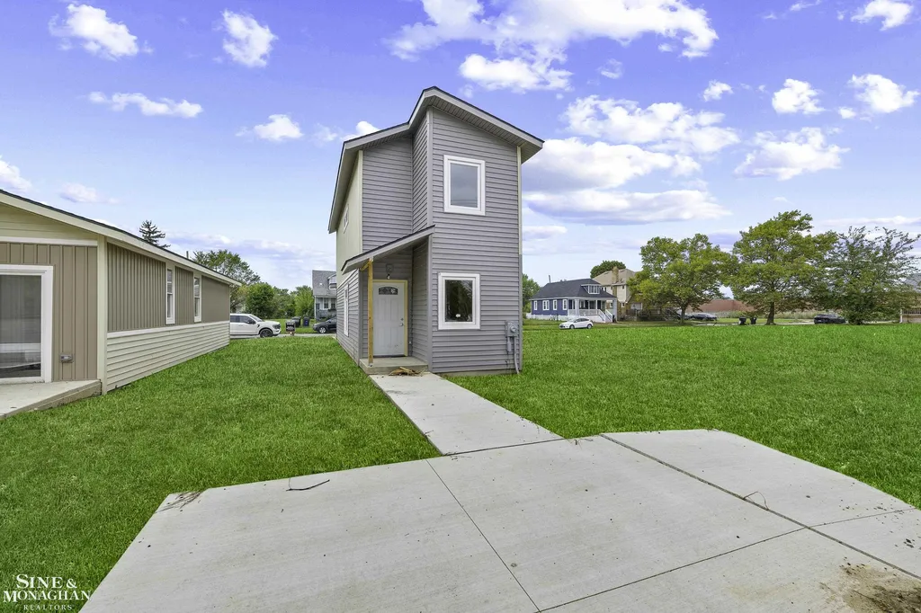2966 Ashland Street Detroit City MI 48215